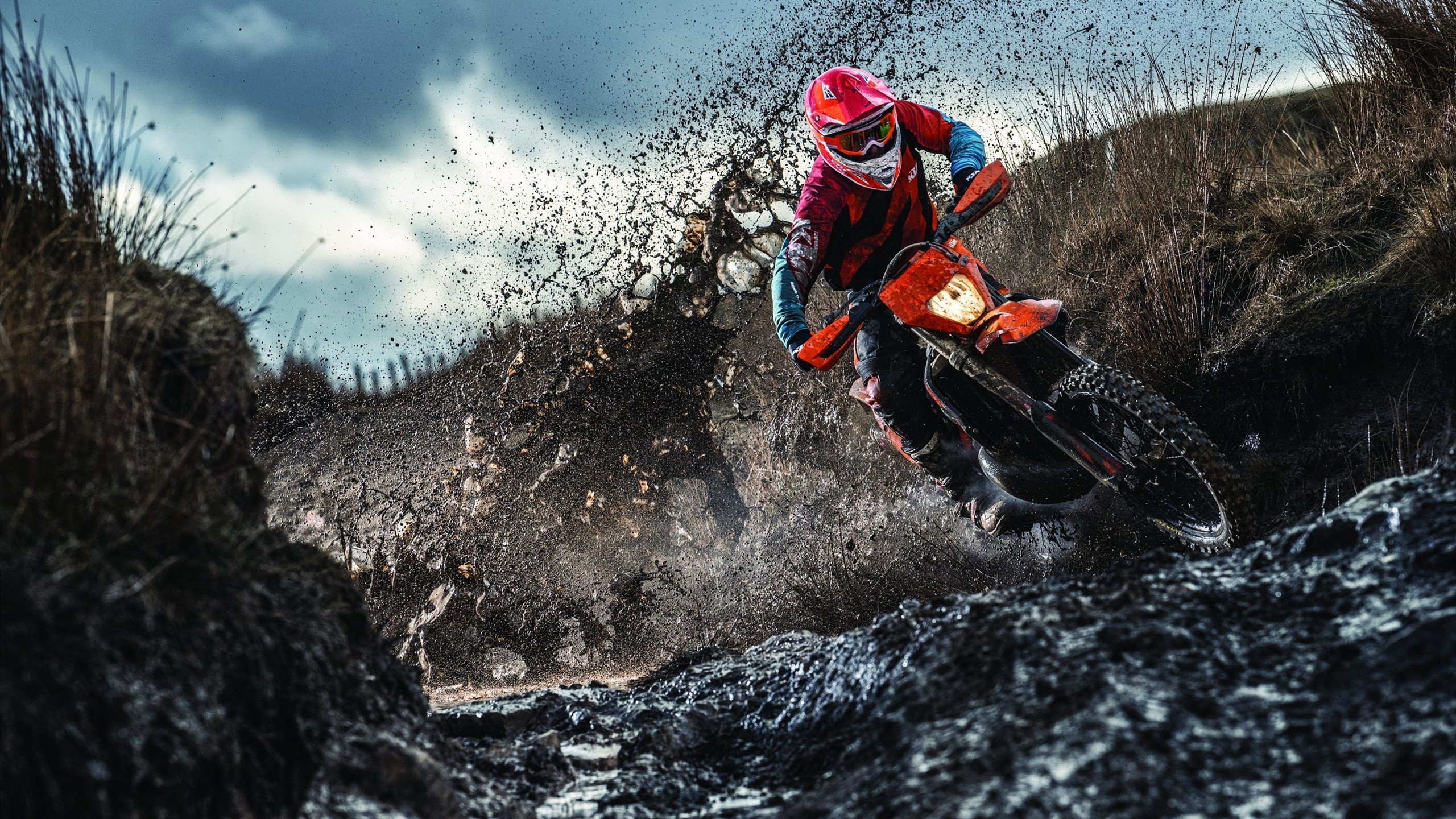 扎马莱克计划扩建主场，提升球迷体验，马扎克吧